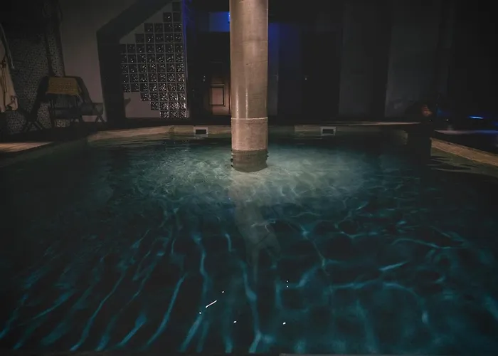 Postas Del Perionda Nyaraló *